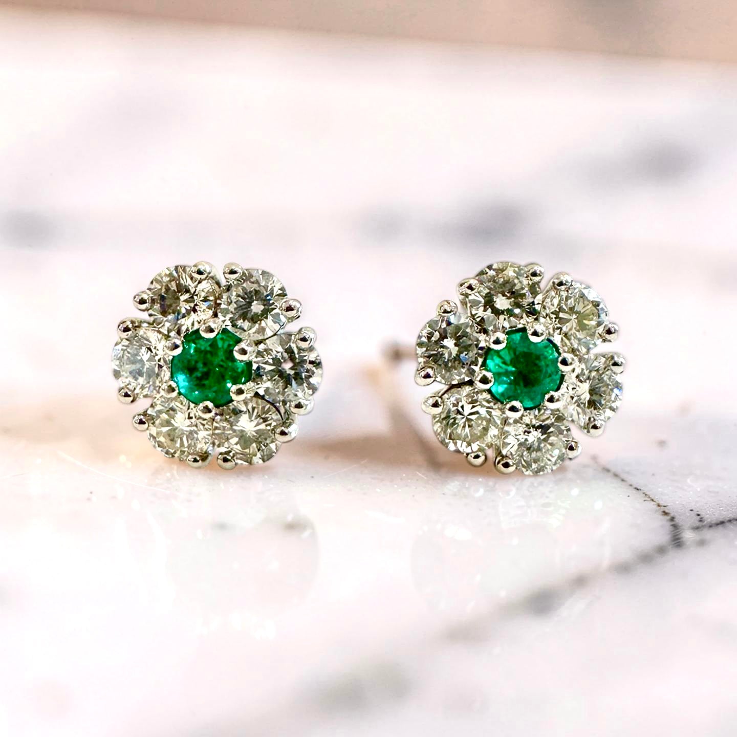 14K WHITE GOLD MUVO EMERALD EARRINGS